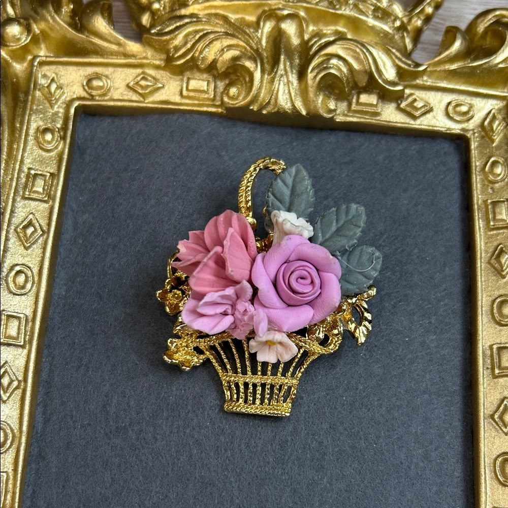 Elegant Vintage Ceramic Gold and Pink Floral Brooch
